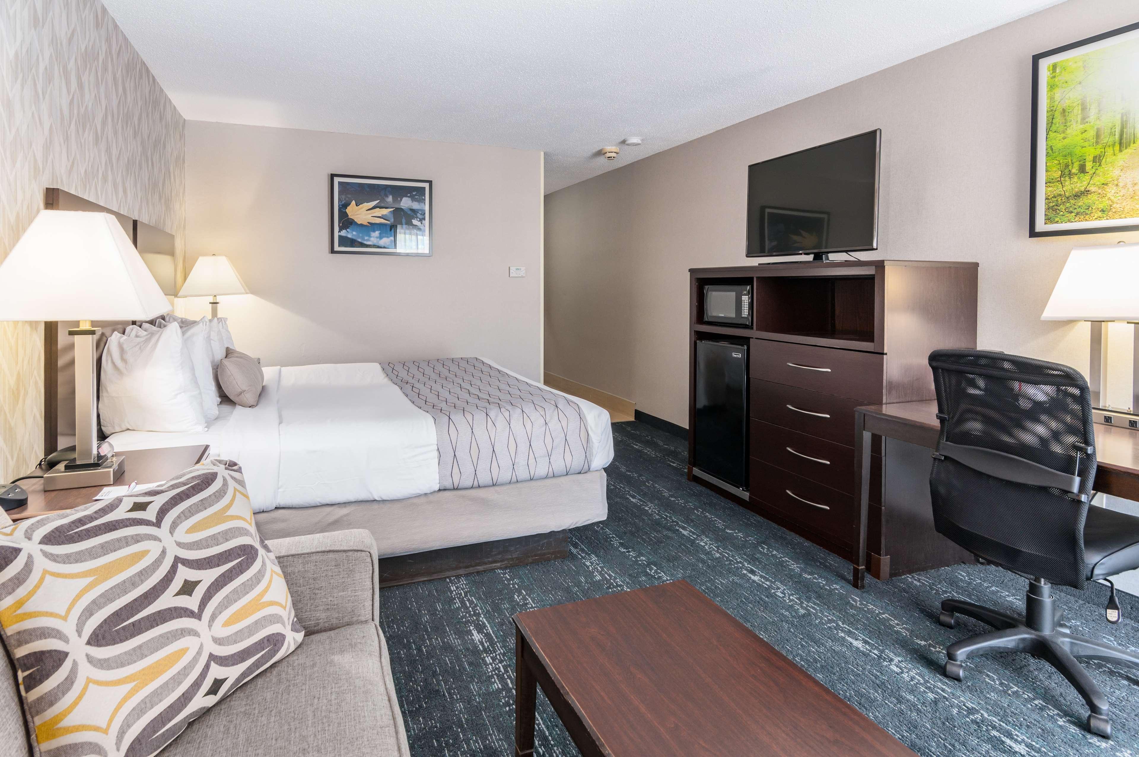 Best Western Plus Keene Hotel מראה חיצוני תמונה