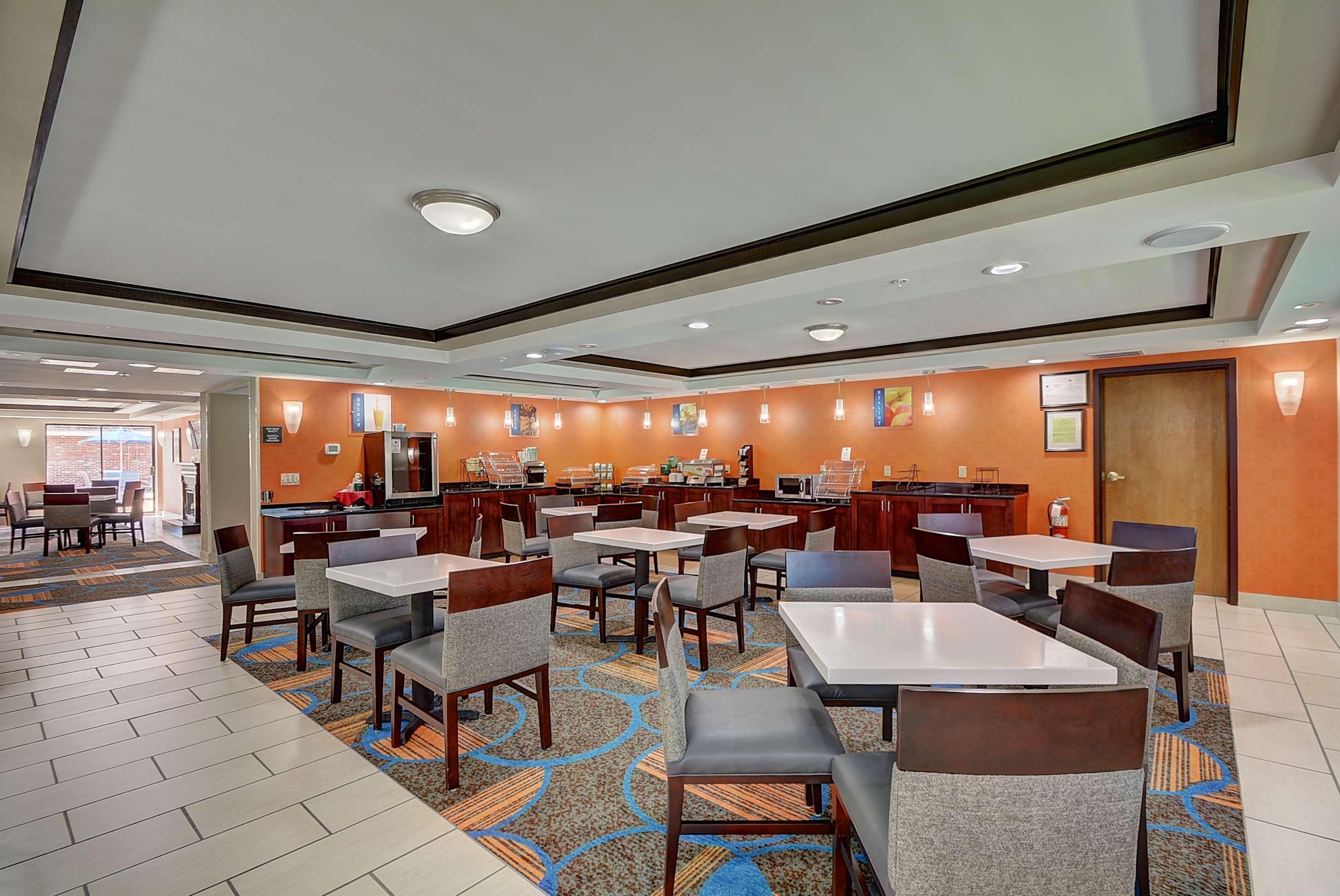 Best Western Plus Keene Hotel מראה חיצוני תמונה